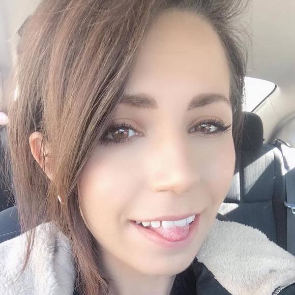 Meet your Posher, Samantha - Picture 1 of 1